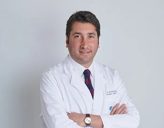 Dr. Nicolás Isa O.